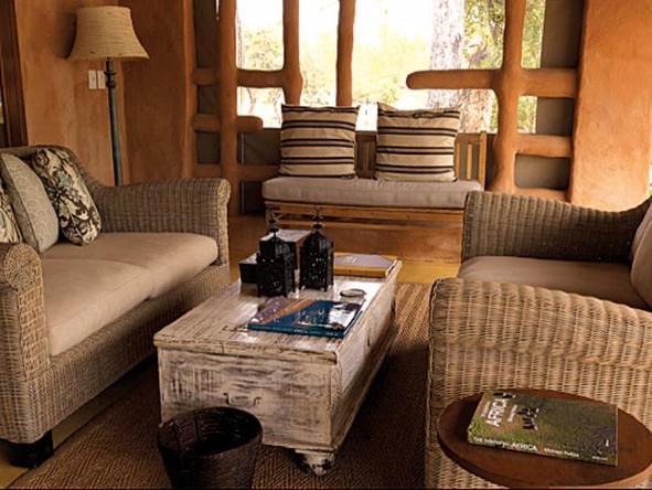 Little Garonga - Lounge2